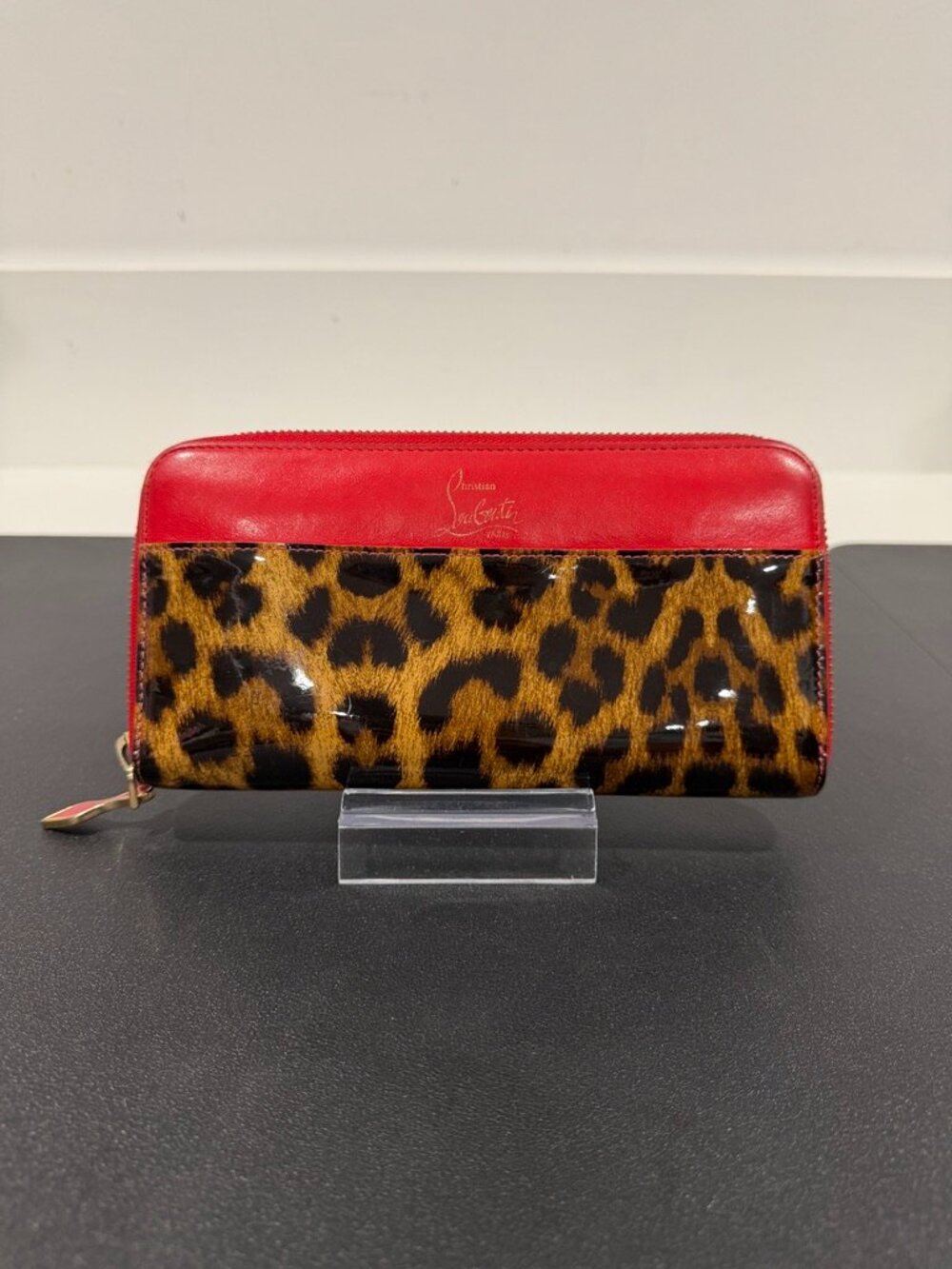 Christian Louboutin Zip Around Wallet (JB1568)